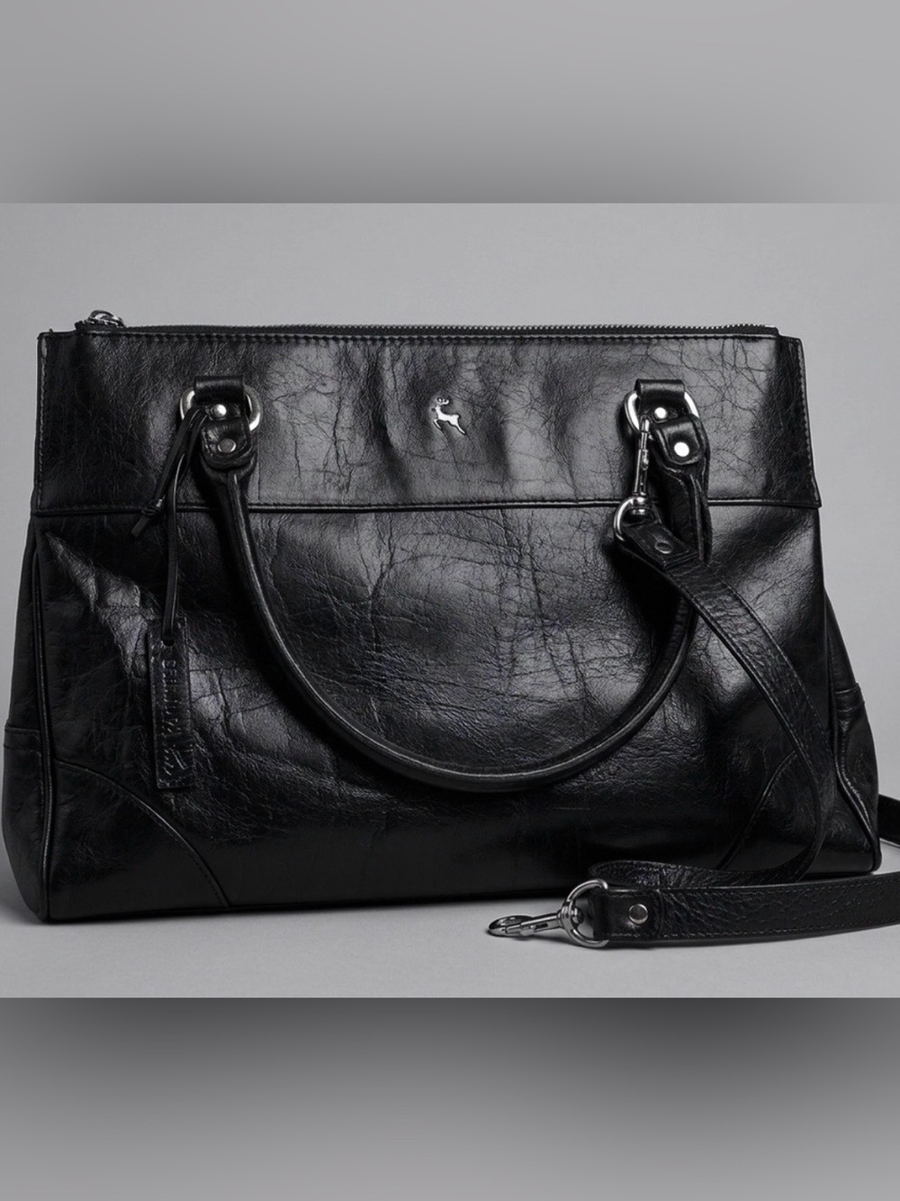 Genuine Ashwood Leather
Multi-Compartment
Satchel Bag - Sleek Black
10x16x5